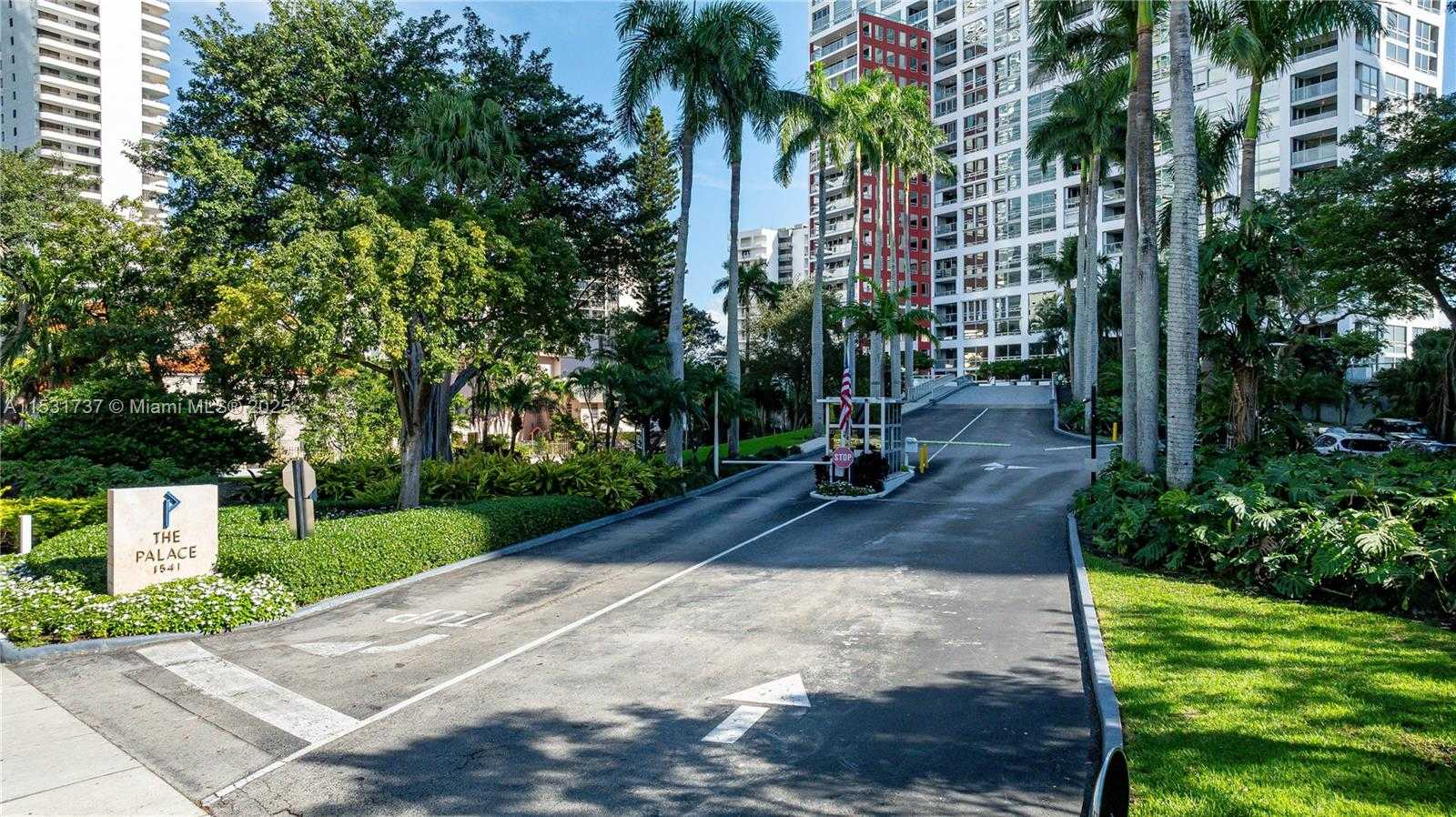 Small Image of 1541 BRICKELL AVE #C1507, Miami Number 71
