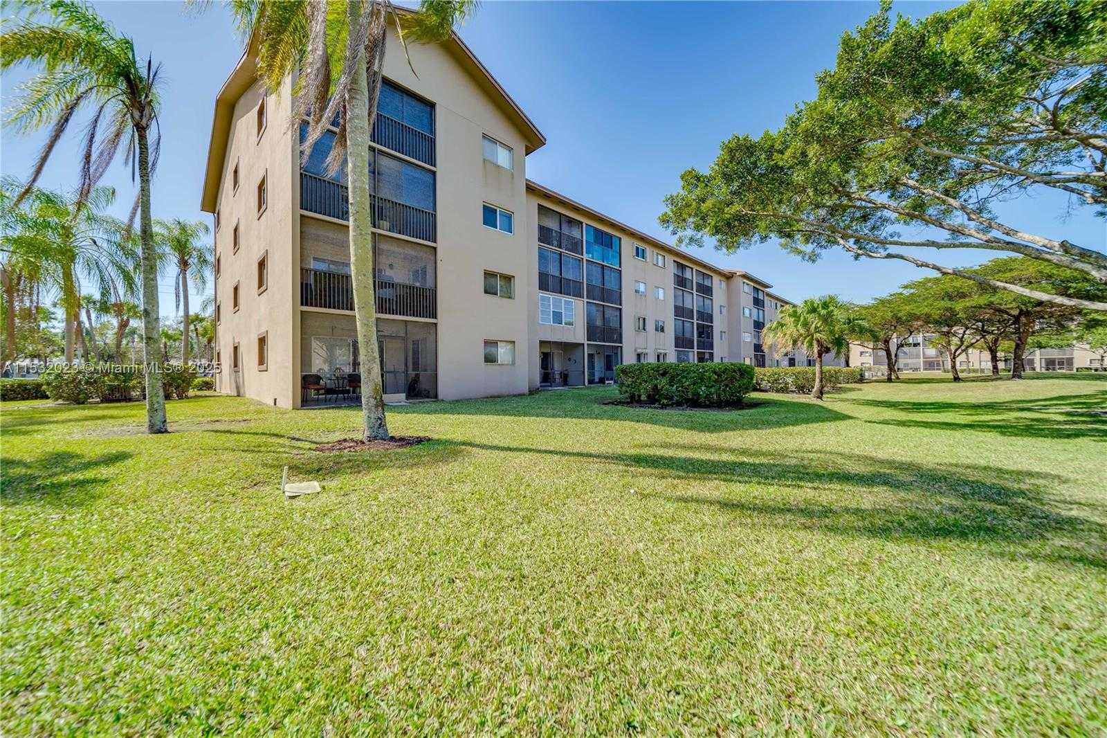 Small Image of 12755 SOUTH WEST 16TH CT #211B, Pembroke Pines Number 20