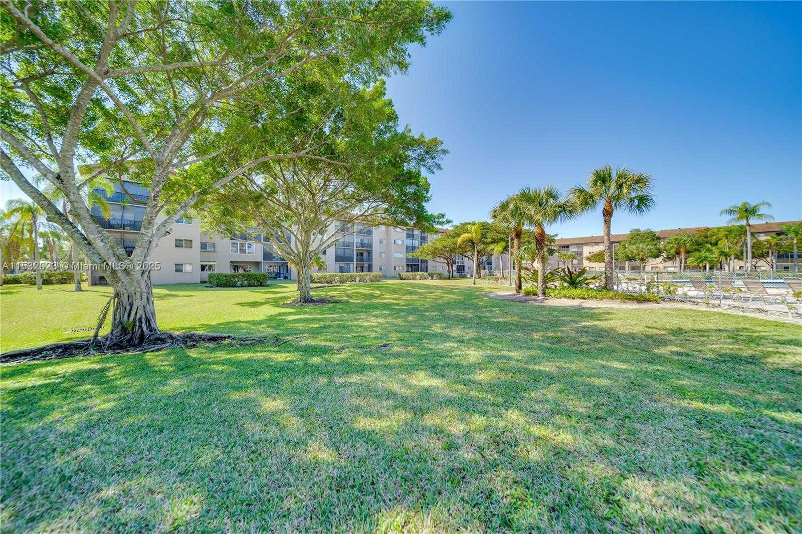 Small Image of 12755 SOUTH WEST 16TH CT #211B, Pembroke Pines Number 21