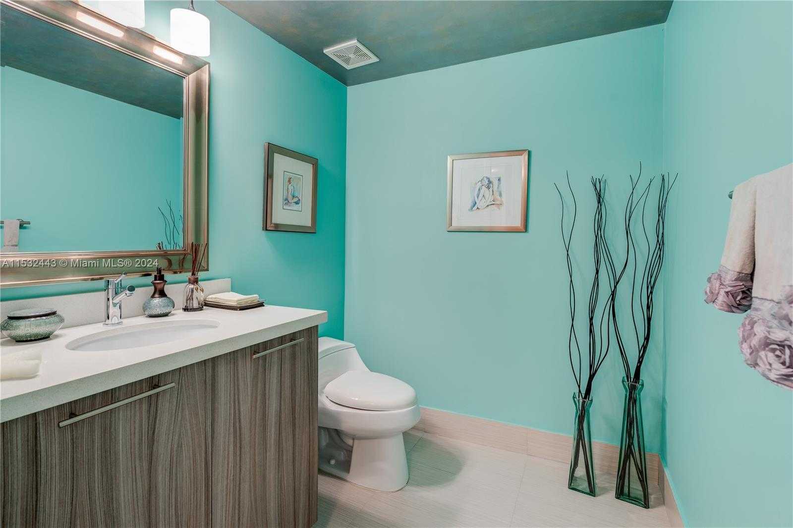 Small Image of 6700 INDIAN CREEK DR #402, Miami Beach Number 20