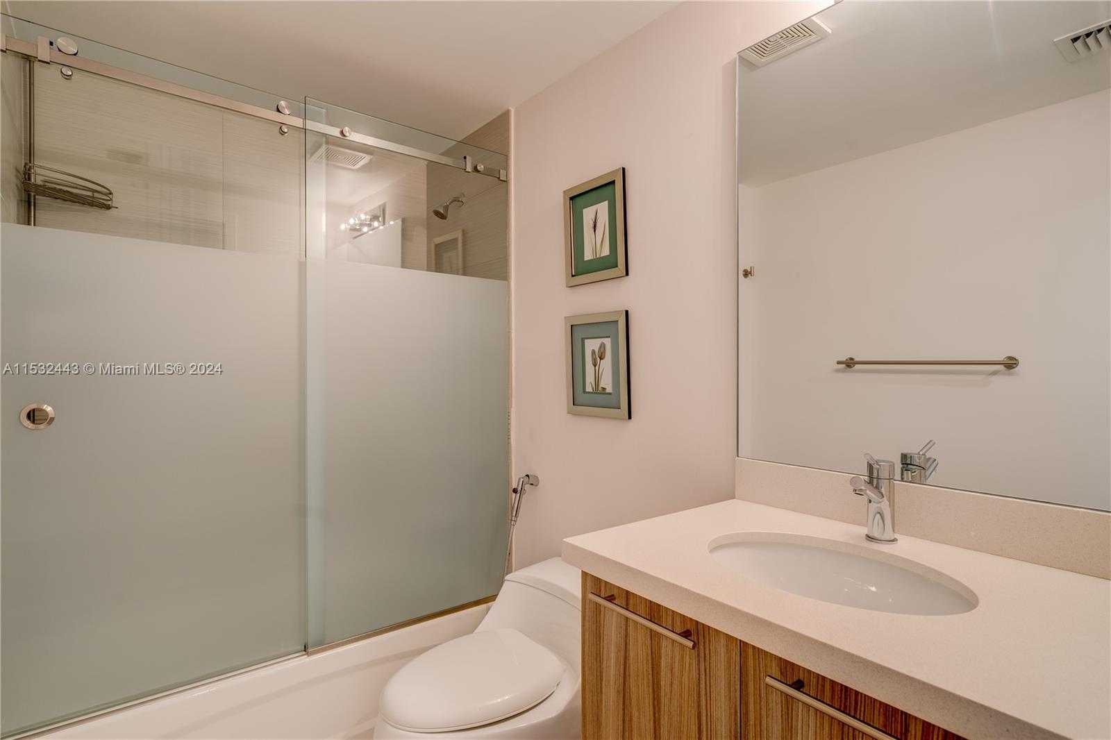 Small Image of 6700 INDIAN CREEK DR #402, Miami Beach Number 22