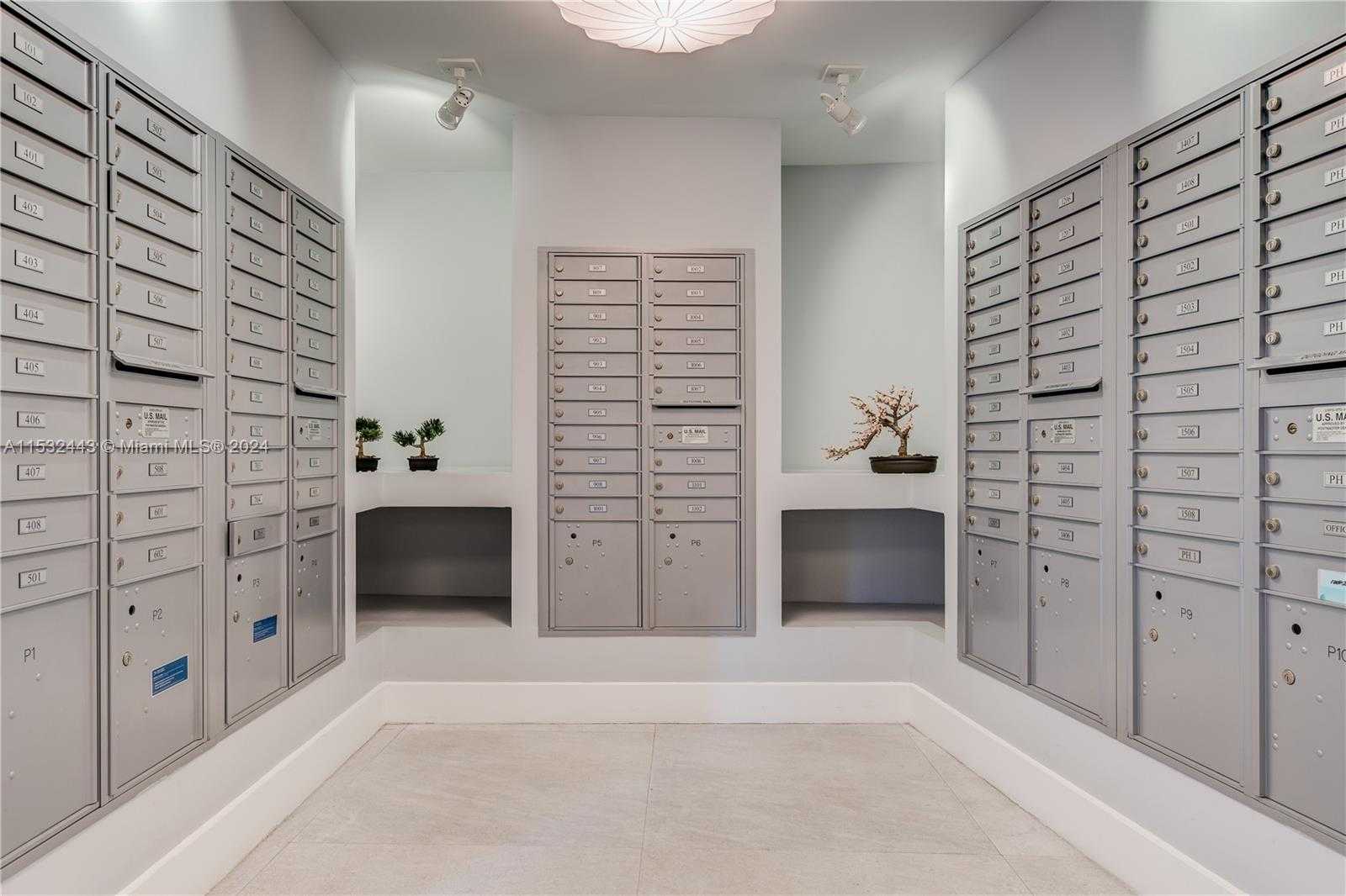 Small Image of 6700 INDIAN CREEK DR #402, Miami Beach Number 25