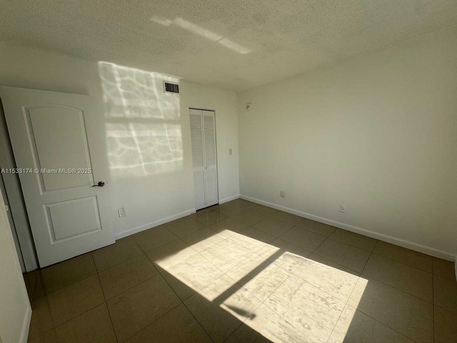 Small Image of 2020 NORTH EAST 135TH ST #303, North Miami Number 8