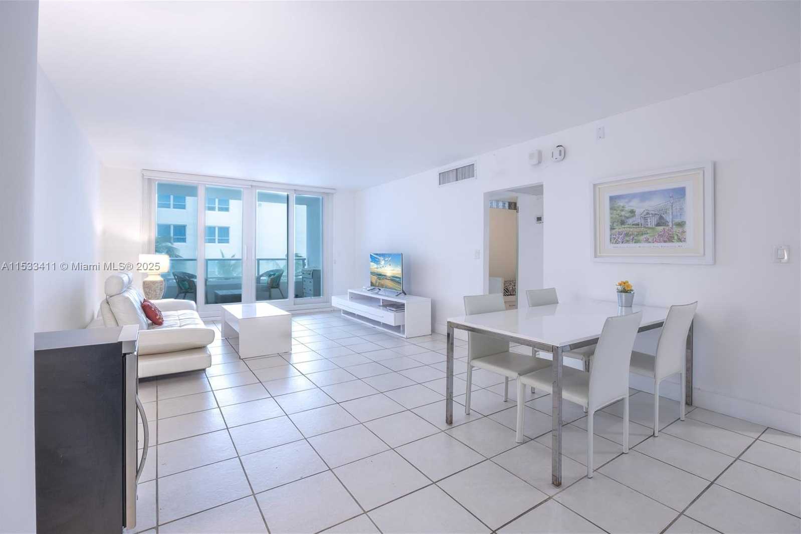 Small Image of 5005 COLLINS AVE #823, Miami Beach Number 5