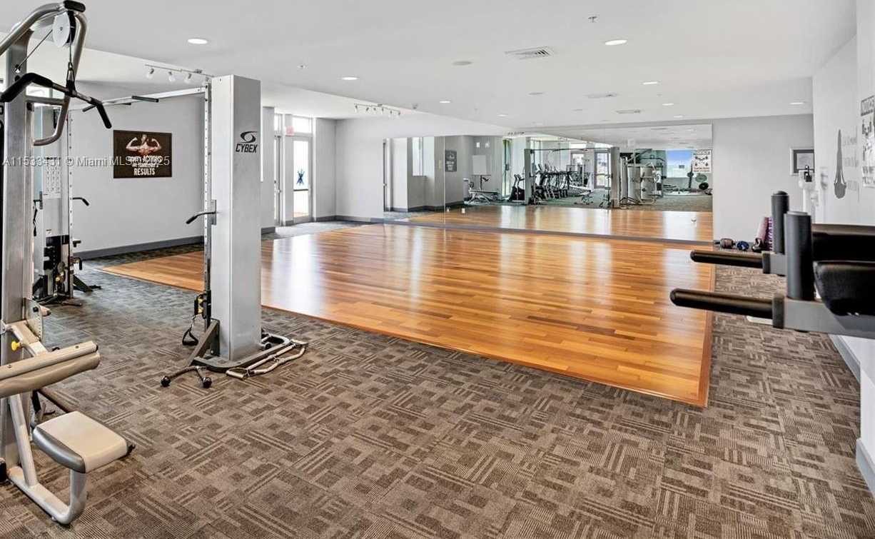 Small Image of 7901 HISPANOLA AVE #2007, North Bay Village Number 26