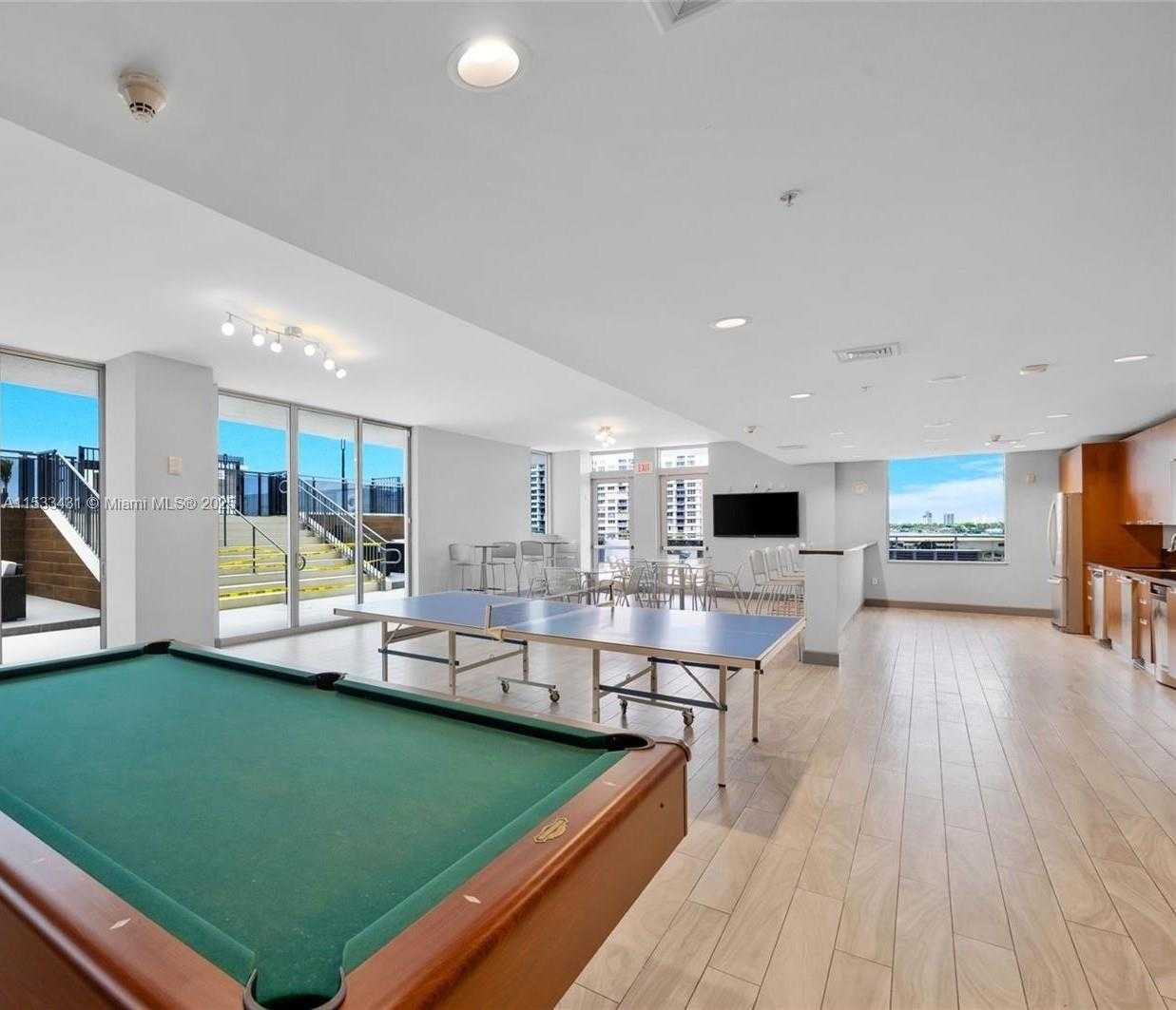 Small Image of 7901 HISPANOLA AVE #2007, North Bay Village Number 28