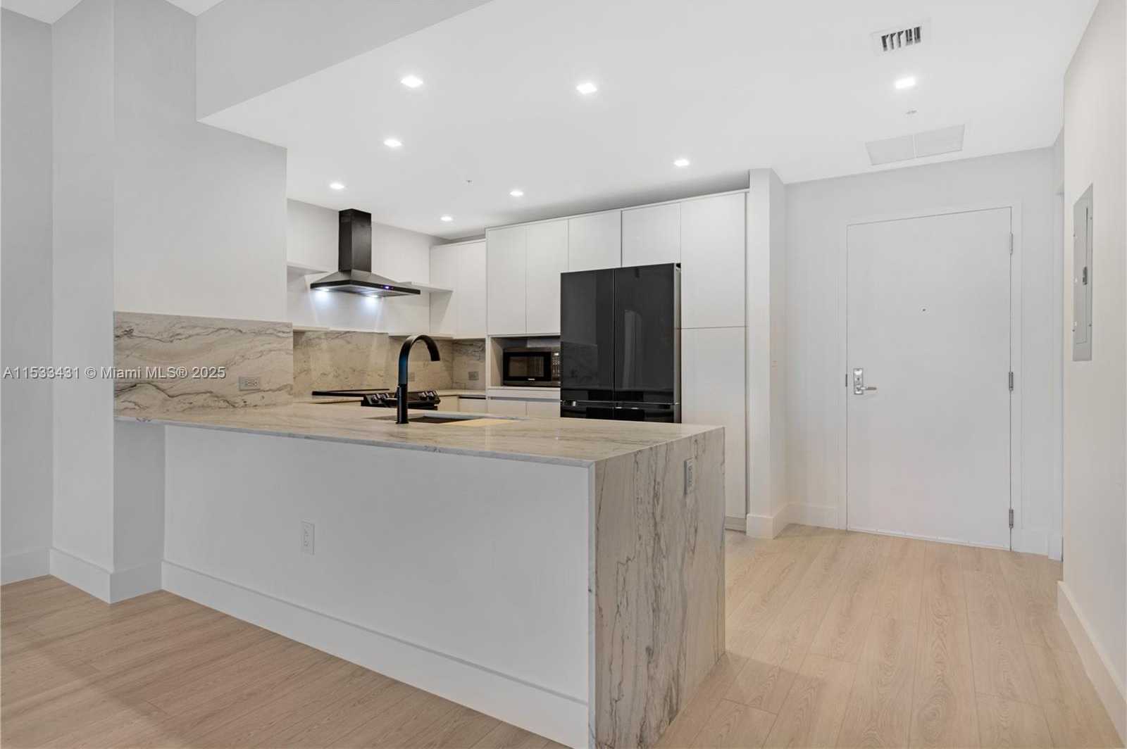 Small Image of 7901 HISPANOLA AVE #2007, North Bay Village Number 5