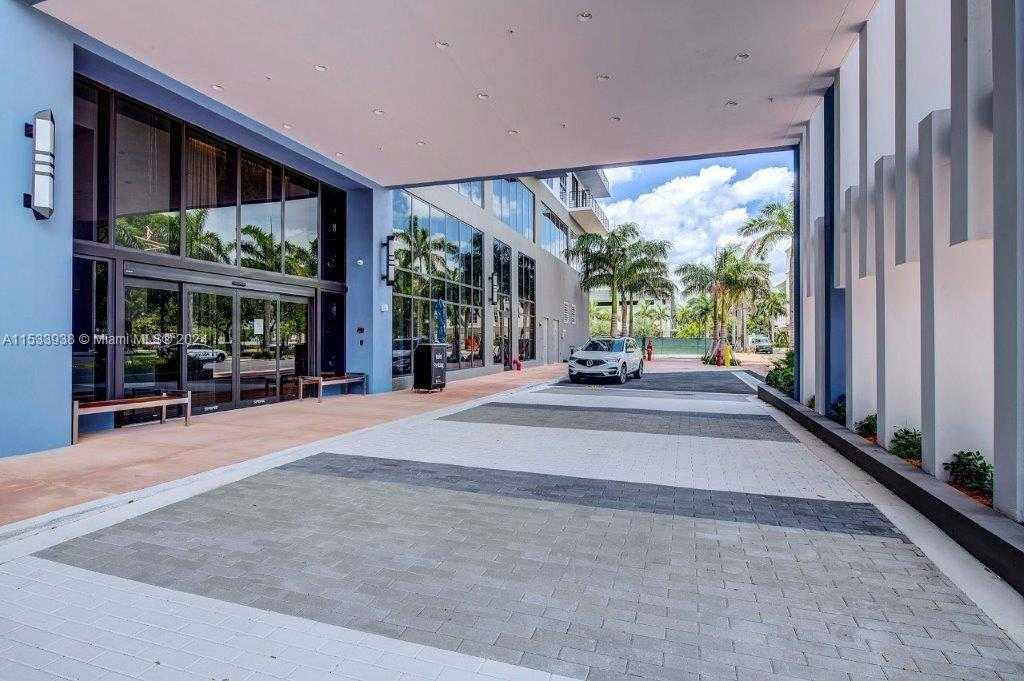 Small Image of 5350 NORTH WEST 84TH AVE #1604, Doral Number 2