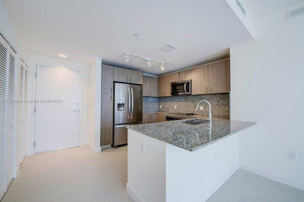 Small Image of 5350 NORTH WEST 84TH AVE #1604, Doral Number 8