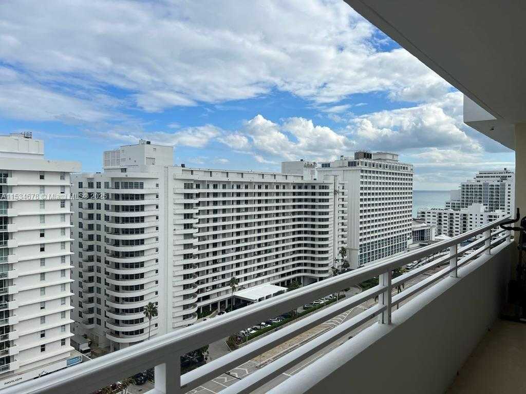 Small Image of 5600 COLLINS AVE #17T, Miami Beach Number 18