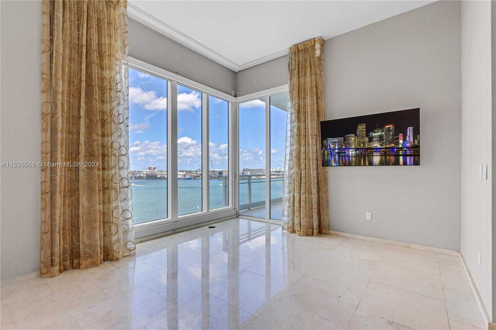Small Image of 900 BRICKELL KEY BLVD #1002, Miami Number 29