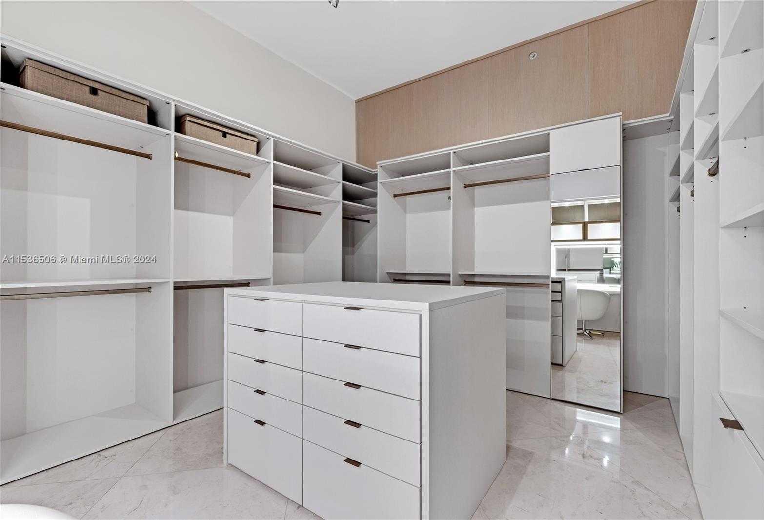 Small Image of 900 BRICKELL KEY BLVD #1002, Miami Number 49