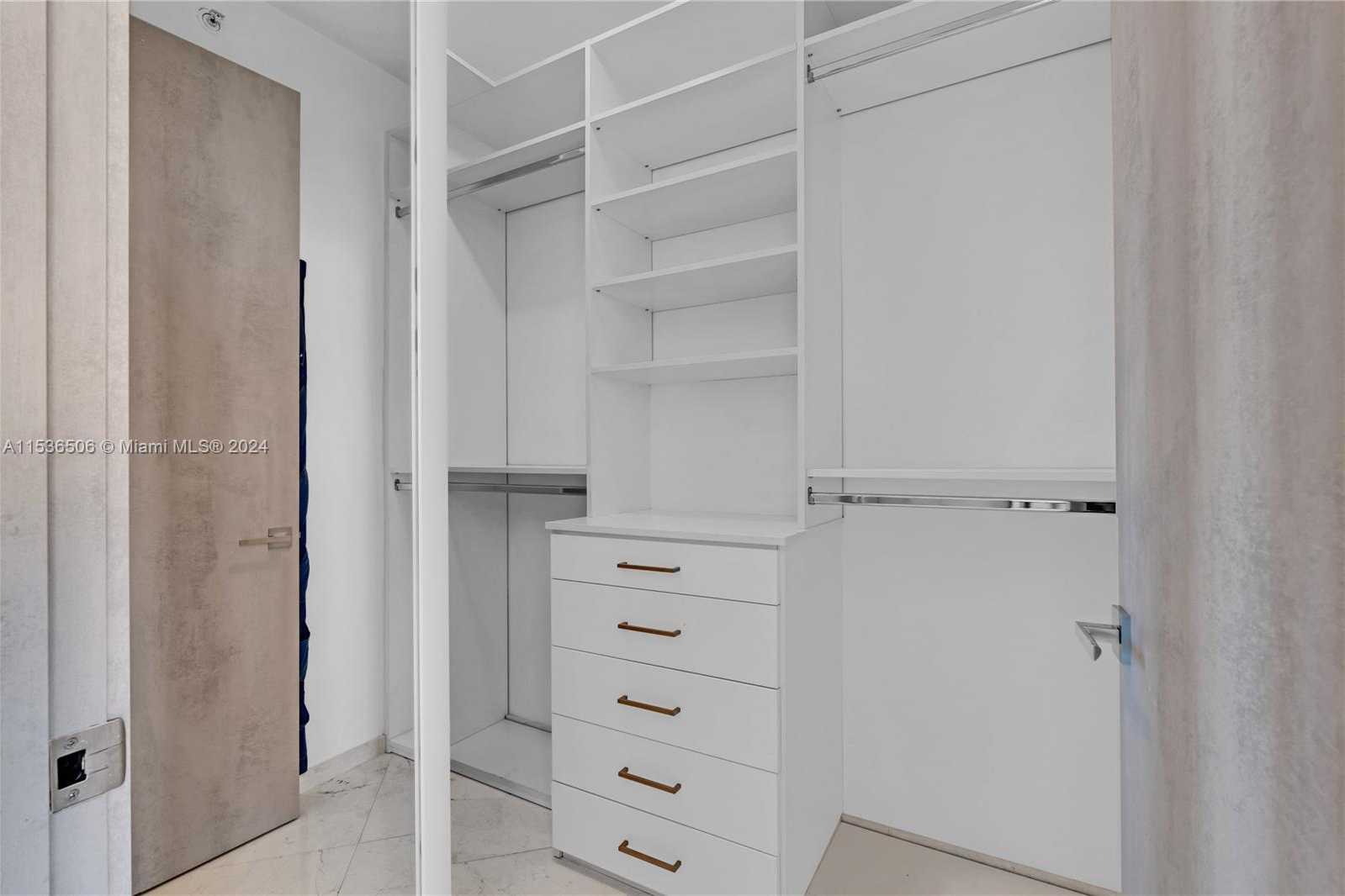 Small Image of 900 BRICKELL KEY BLVD #1002, Miami Number 68