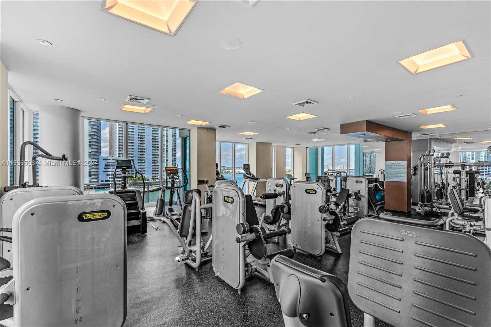 Small Image of 900 BRICKELL KEY BLVD #1002, Miami Number 94