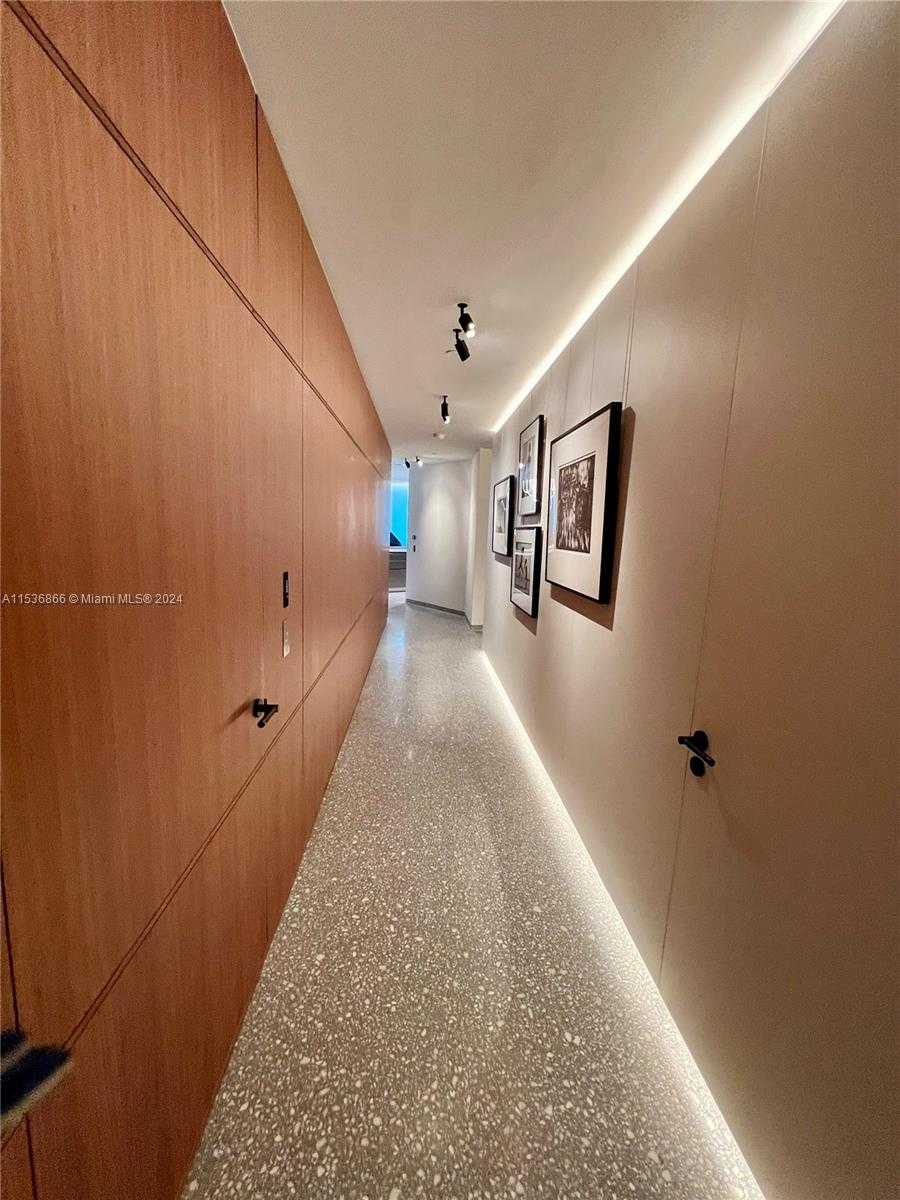 Small Image of 18555 Collins Ave, Sunny Isles Beach, FL 33160, USA Number 34