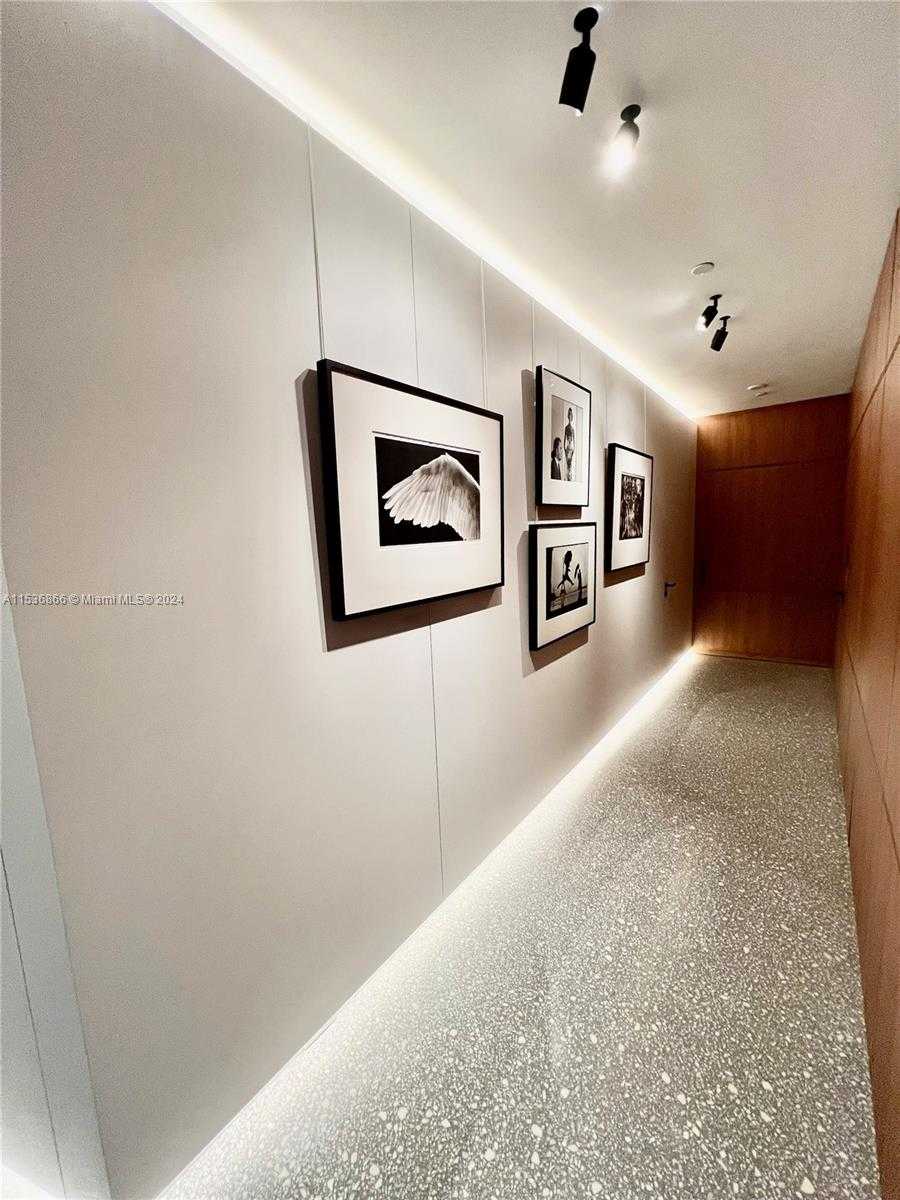 Small Image of 18555 Collins Ave, Sunny Isles Beach, FL 33160, USA Number 35
