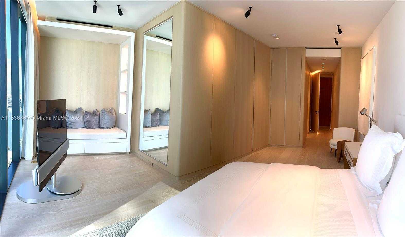 Small Image of 18555 Collins Ave, Sunny Isles Beach, FL 33160, USA Number 50