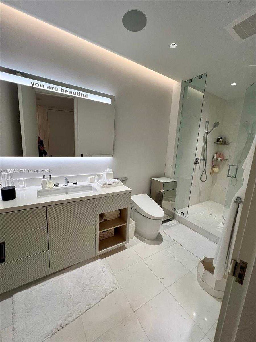 Small Image of 18555 Collins Ave, Sunny Isles Beach, FL 33160, USA Number 57
