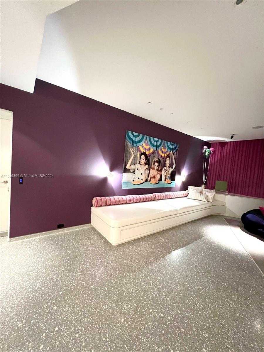 Small Image of 18555 Collins Ave, Sunny Isles Beach, FL 33160, USA Number 59