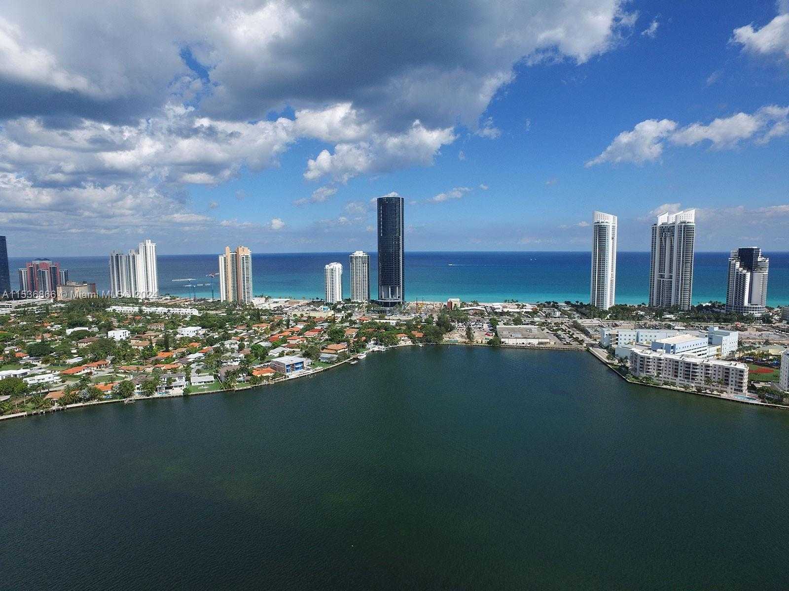 Small Image of 18555 Collins Ave, Sunny Isles Beach, FL 33160, USA Number 64