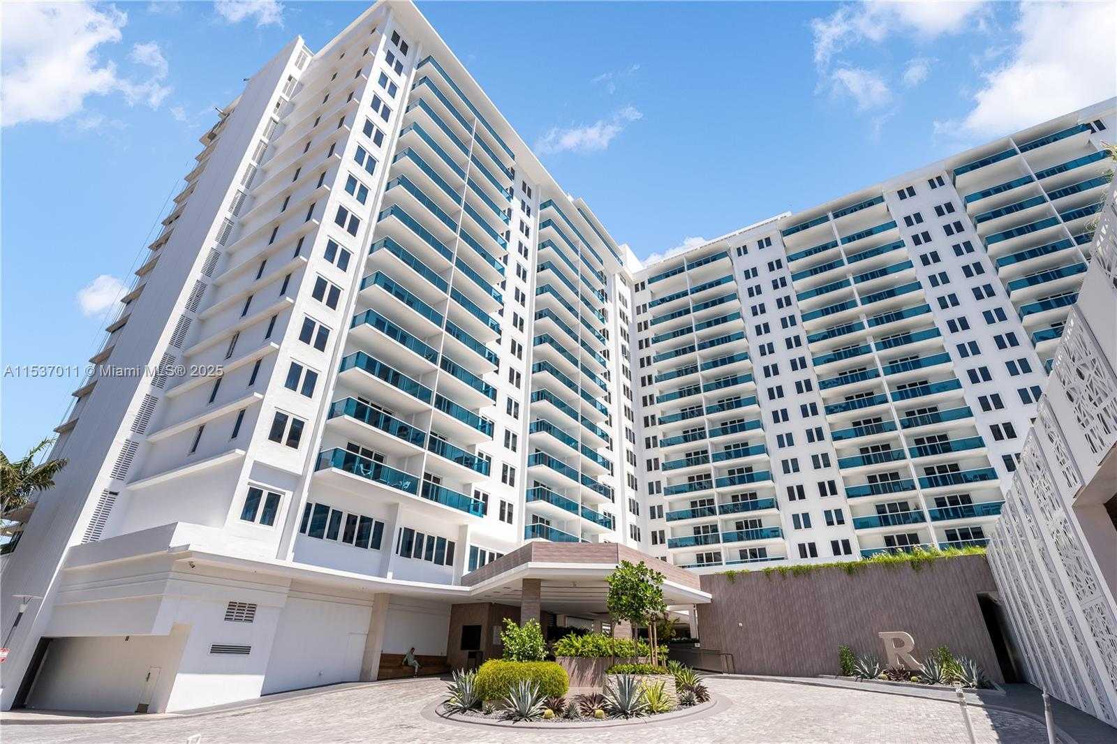 Small Image of 2301 Collins Ave, Miami Beach, FL 33139, USA Number 20