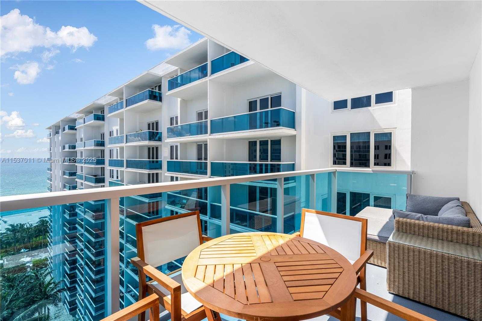 Small Image of 2301 Collins Ave, Miami Beach, FL 33139, USA Number 21