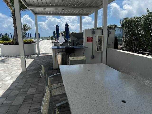 Small Image of 1904 SOUTH OCEAN DR #205, Hallandale Beach Number 17