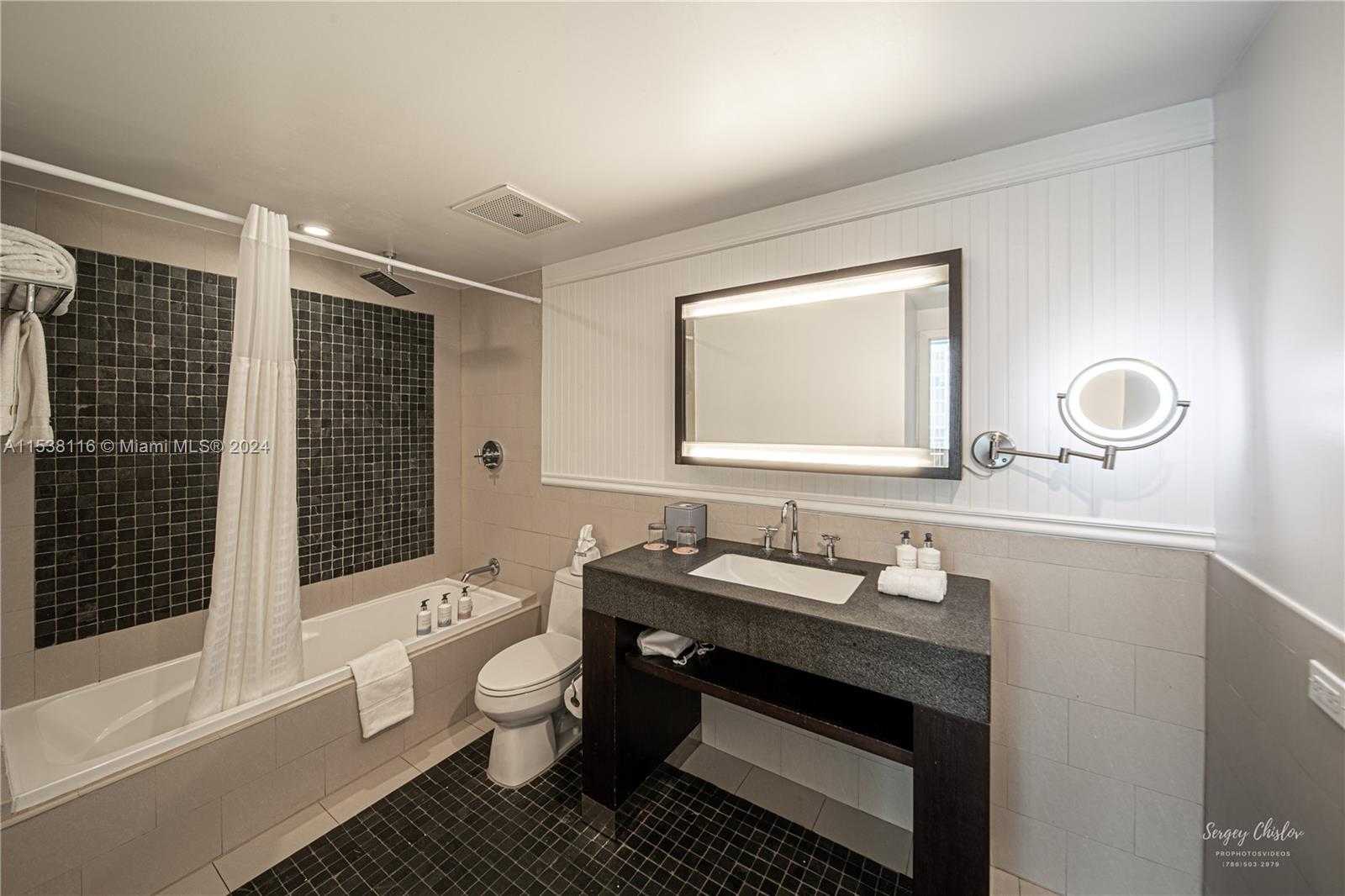 Small Image of 17315 COLLINS AVE #2203, Sunny Isles Beach Number 20