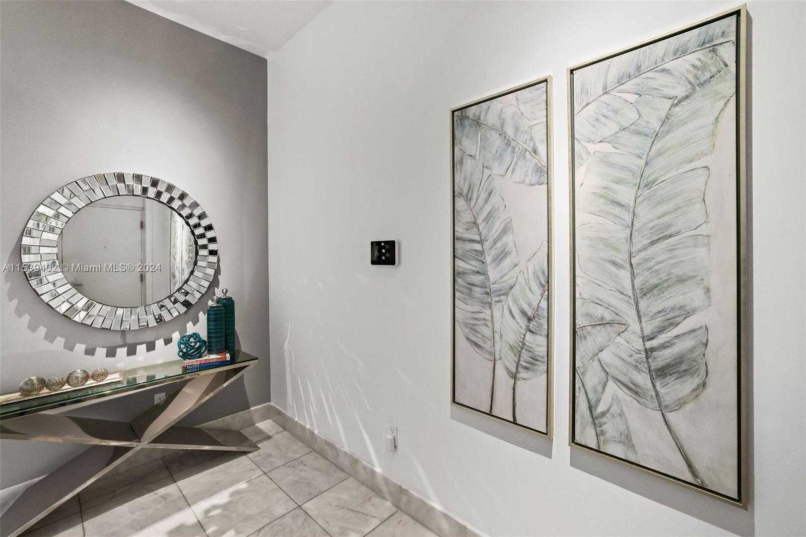 Small Image of 2001 MERIDIAN AVE #101, Miami Beach Number 39