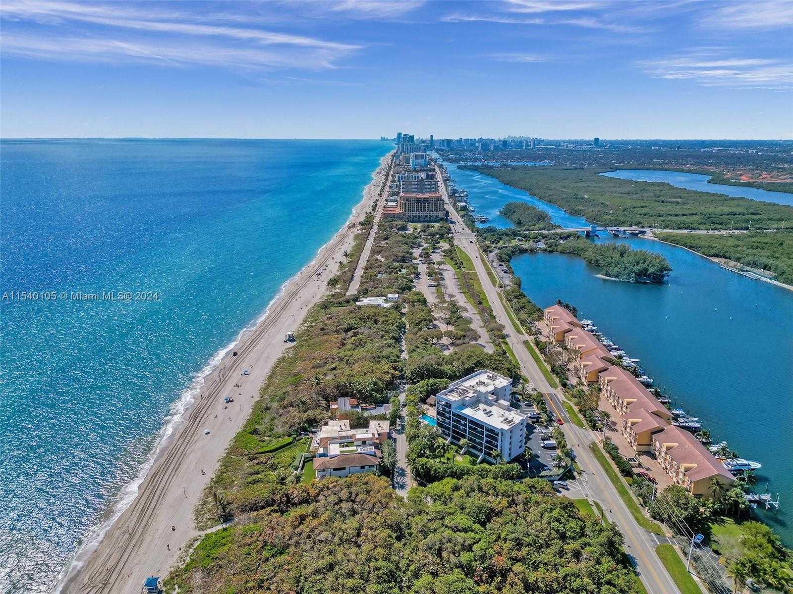 Small Image of 4212 NORTH OCEAN DR, Hollywood Number 12