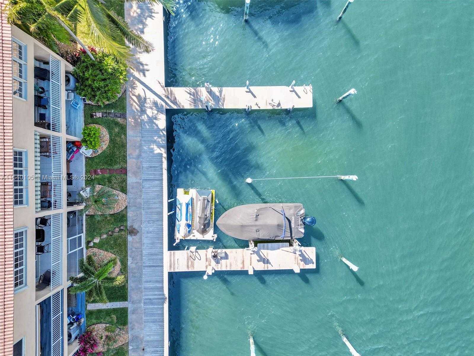 Small Image of 4212 NORTH OCEAN DR, Hollywood Number 19