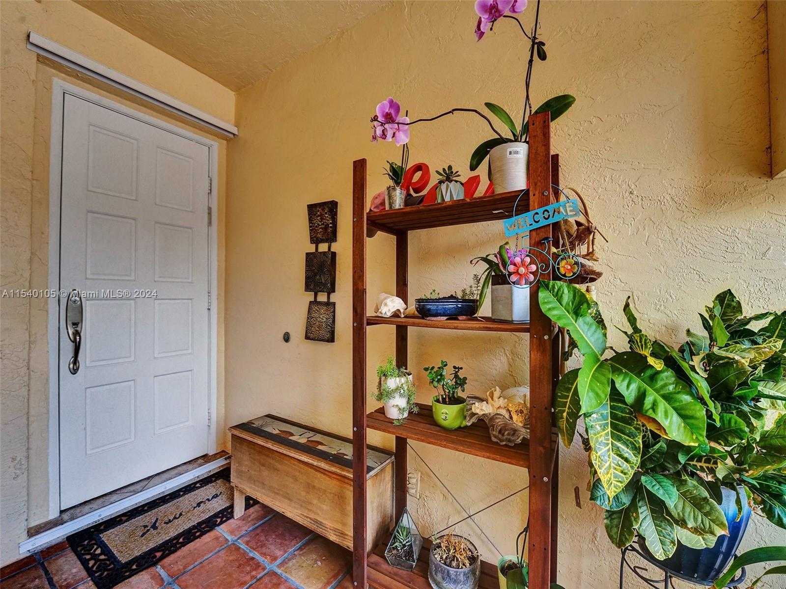 Small Image of 4212 NORTH OCEAN DR, Hollywood Number 29
