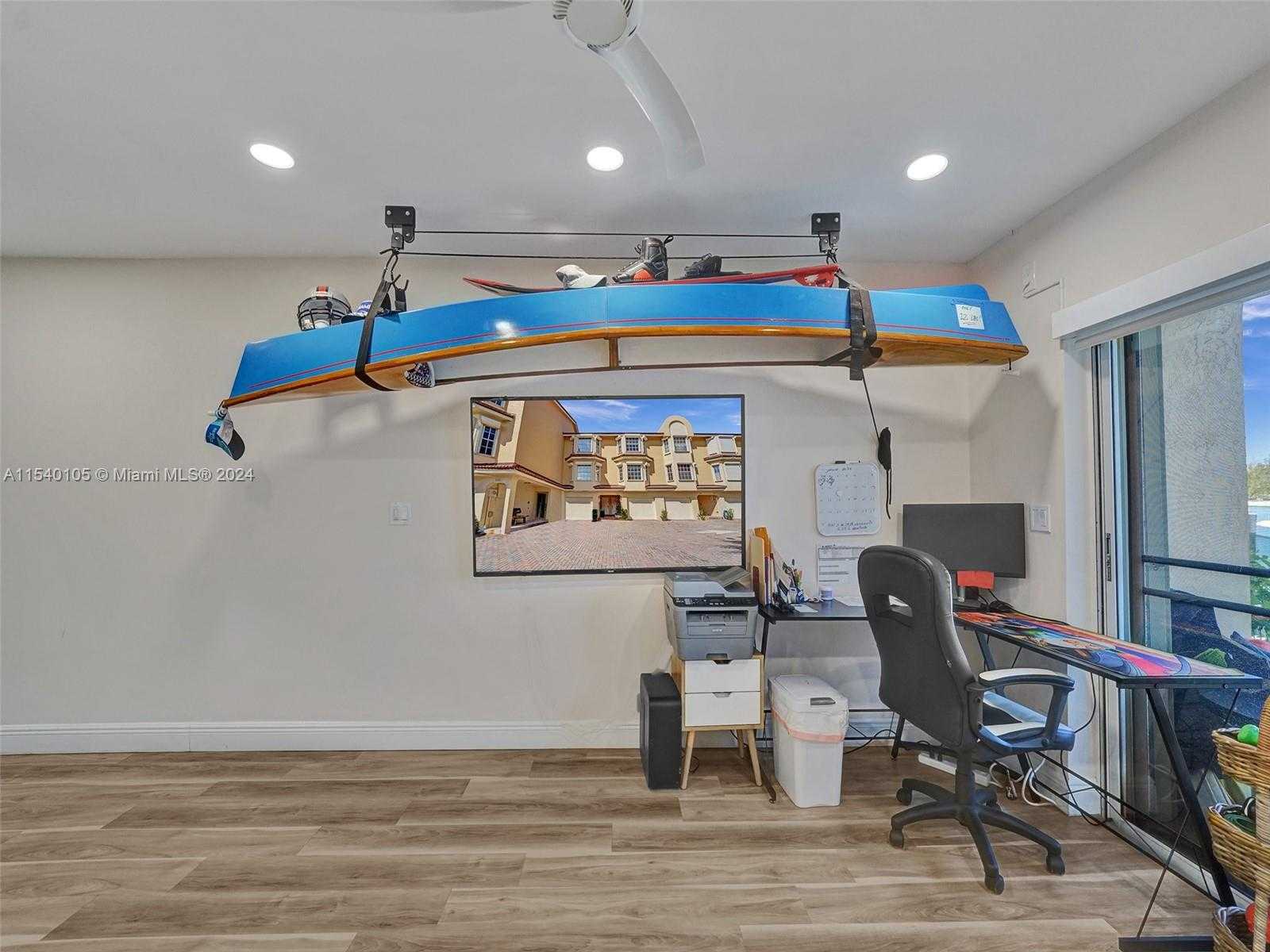 Small Image of 4212 NORTH OCEAN DR, Hollywood Number 38