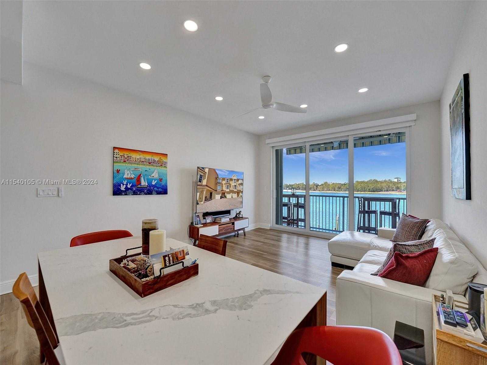 Small Image of 4212 NORTH OCEAN DR, Hollywood Number 53