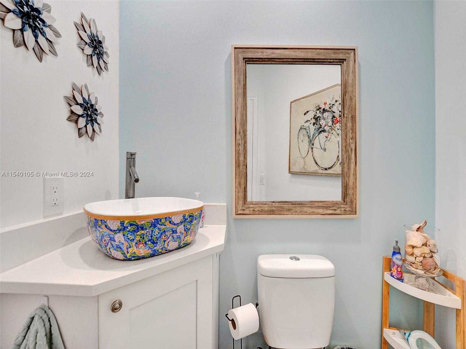 Small Image of 4212 NORTH OCEAN DR, Hollywood Number 56