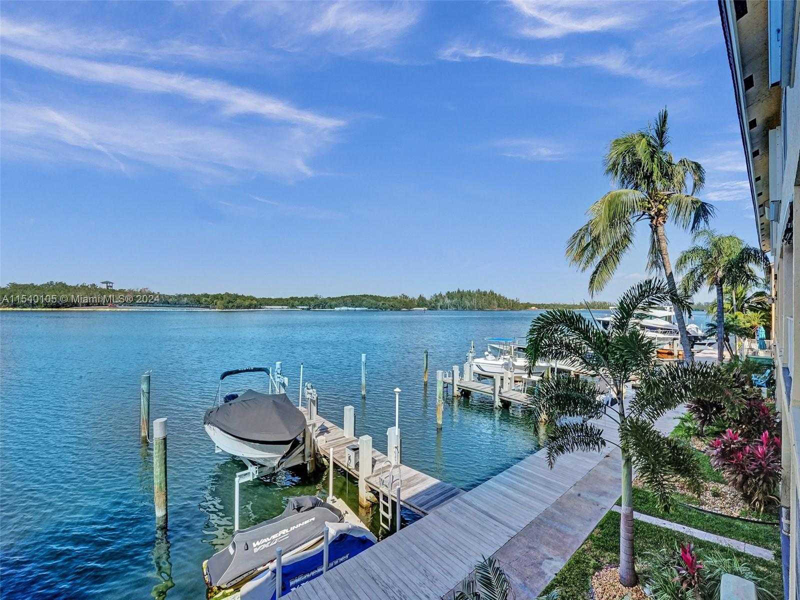 Small Image of 4212 NORTH OCEAN DR, Hollywood Number 76