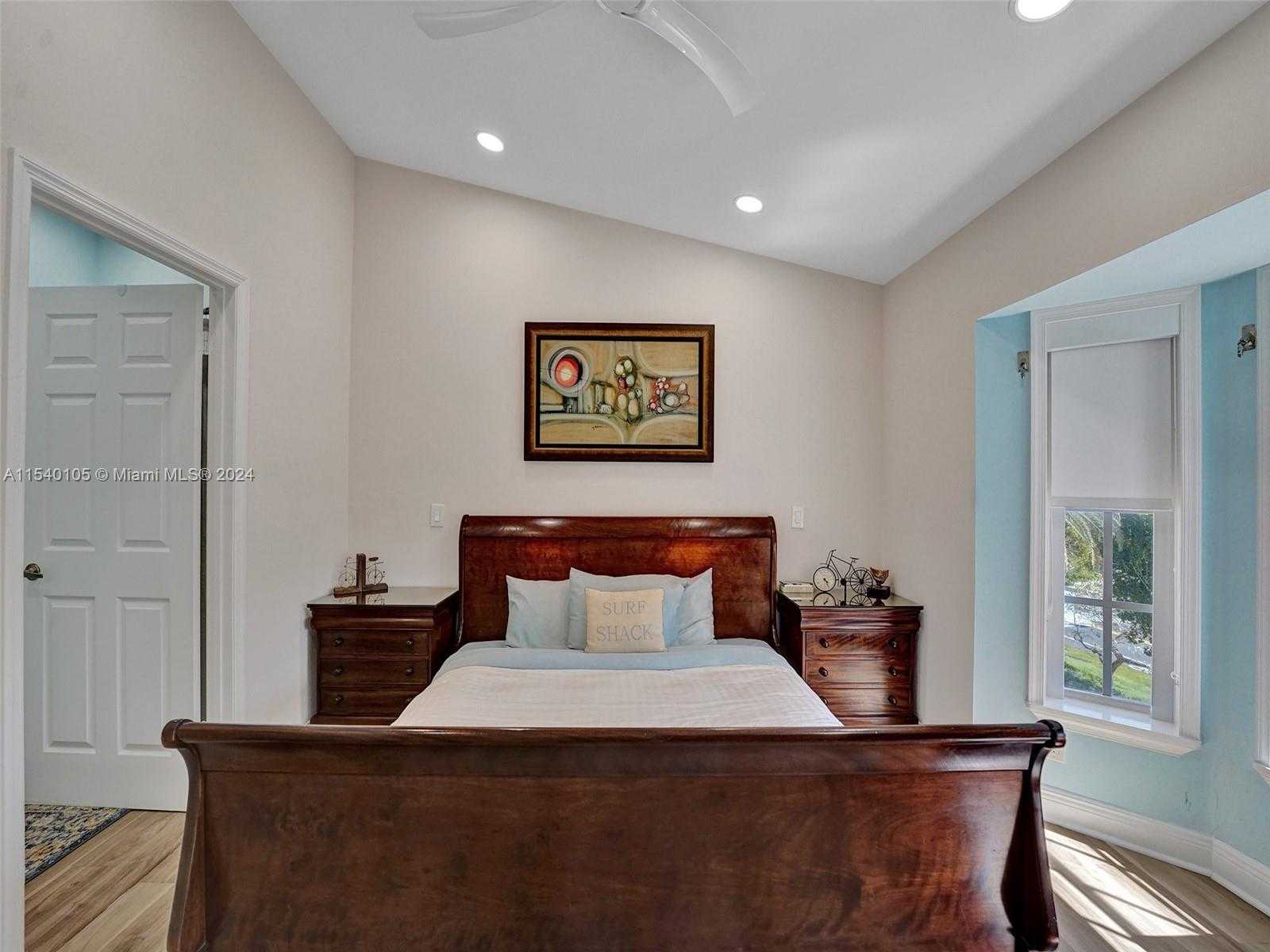 Small Image of 4212 NORTH OCEAN DR, Hollywood Number 80