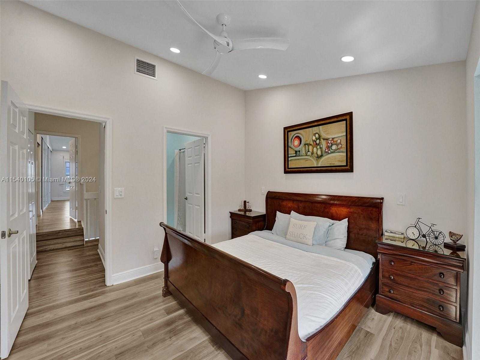 Small Image of 4212 NORTH OCEAN DR, Hollywood Number 81