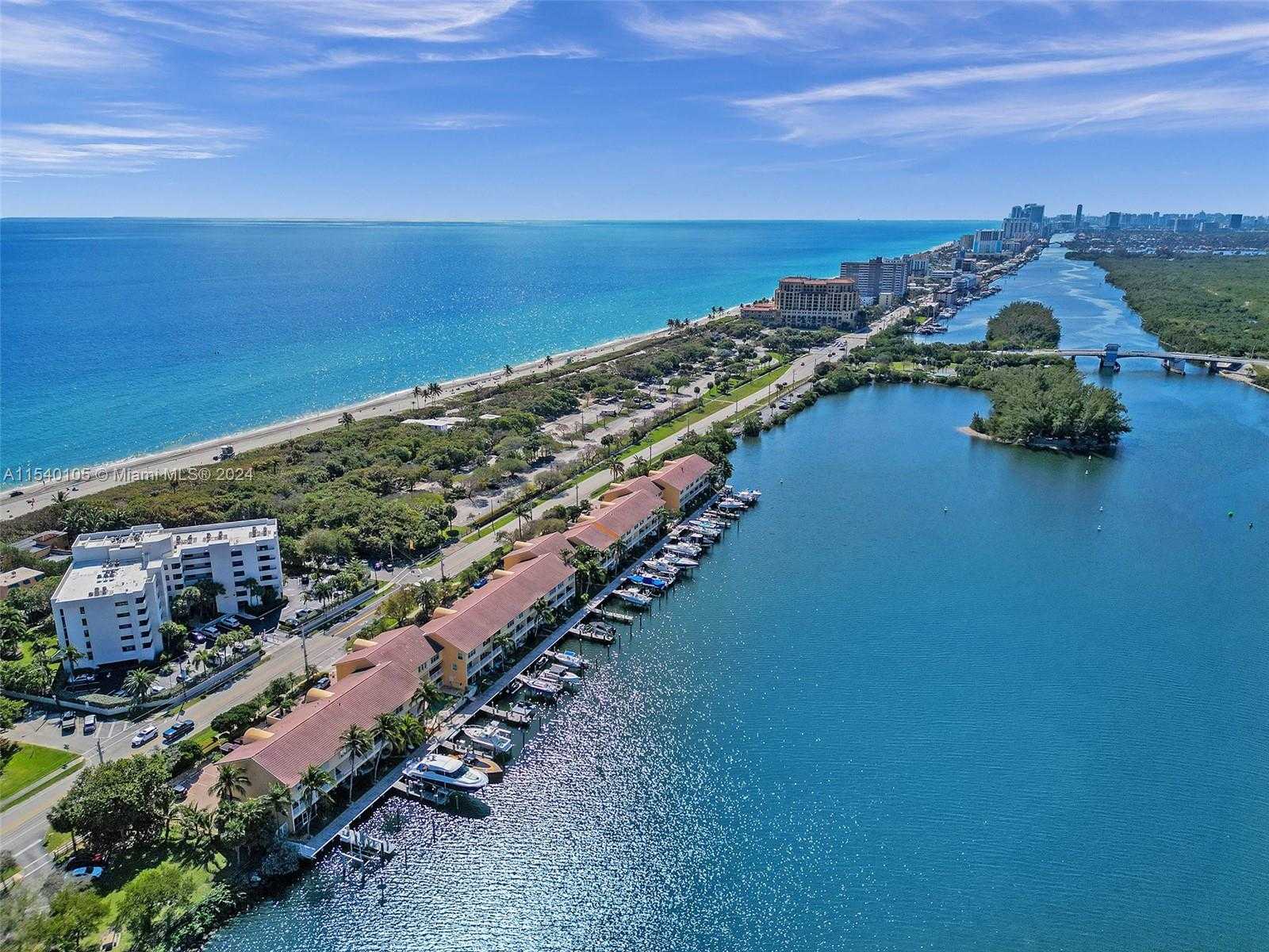 Small Image of 4212 NORTH OCEAN DR, Hollywood Number 9