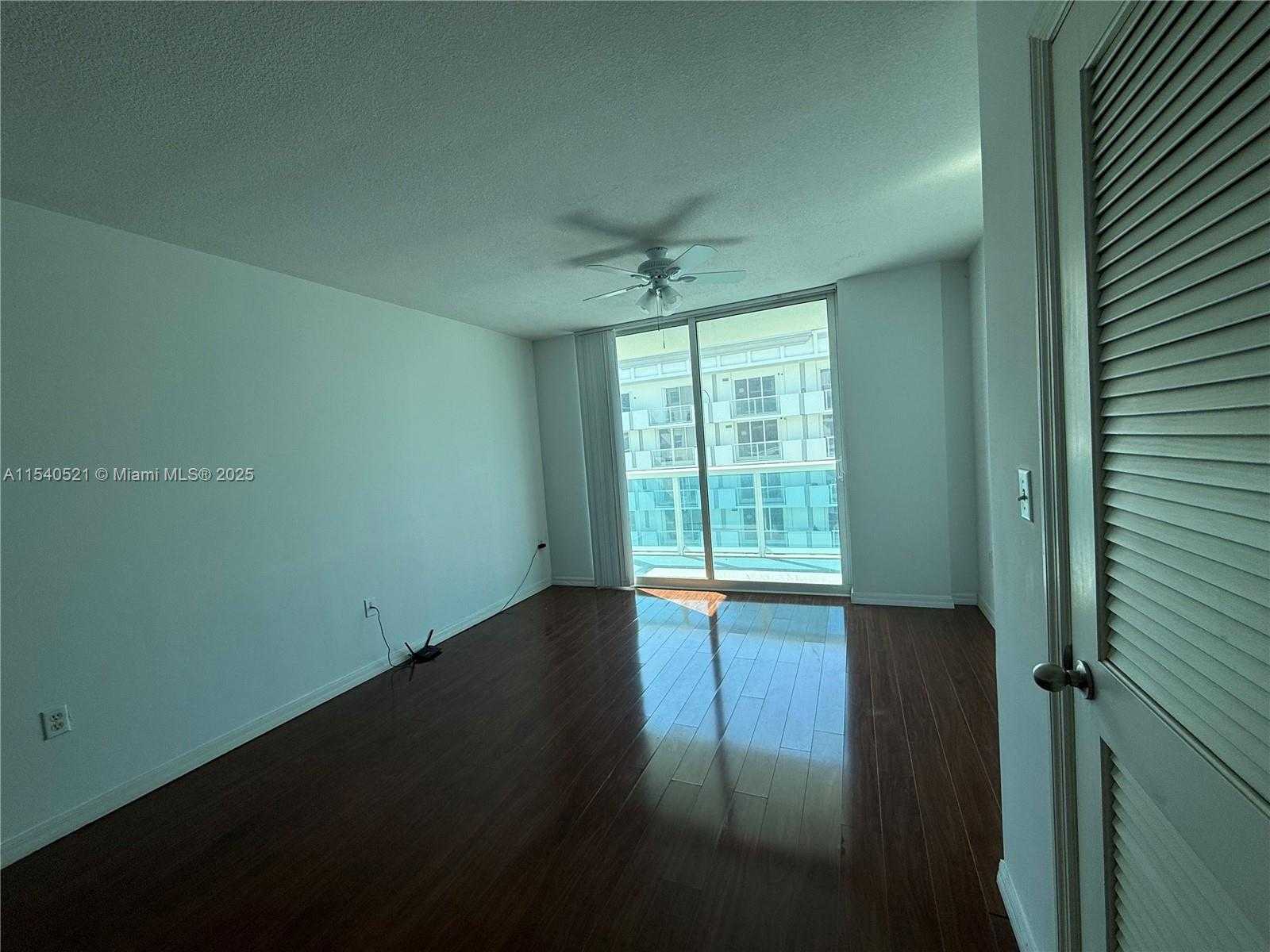 Small Image of 9201 COLLINS AVE #1023, Surfside Number 5