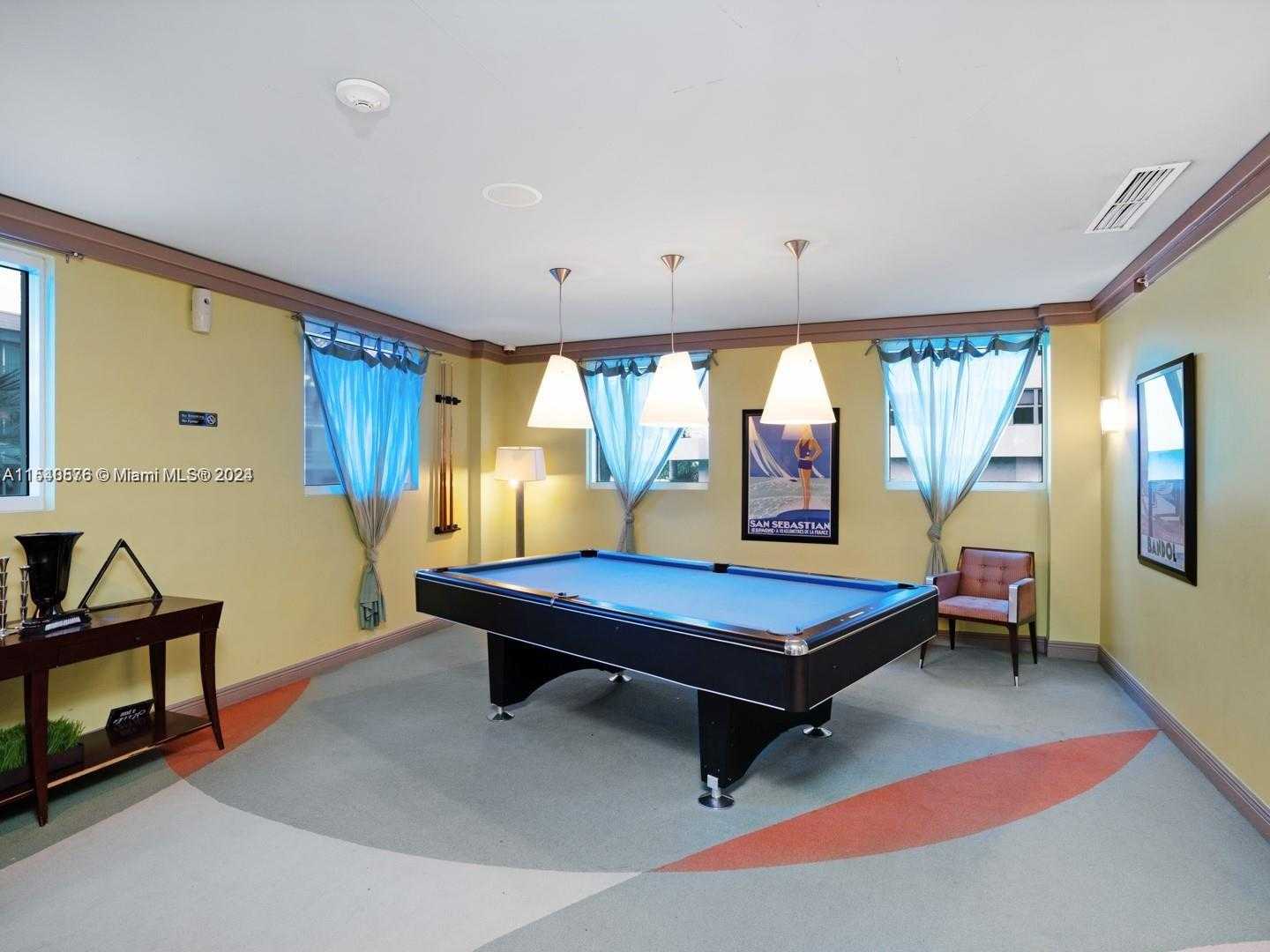 Small Image of 9201 COLLINS AVE #724, Surfside Number 10
