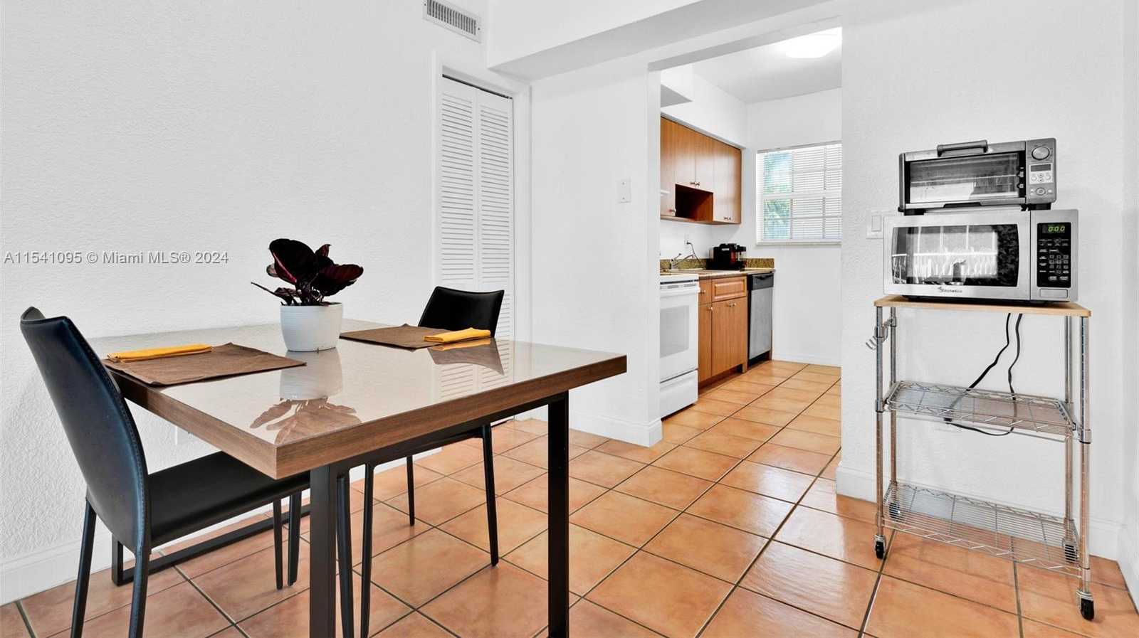 Small Image of 9260 BAY HARBOR TER #21, Bay Harbor Islands Number 9