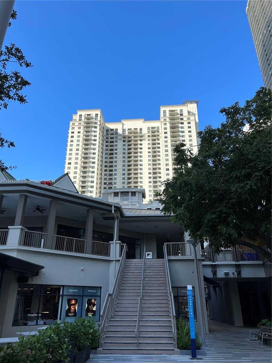 Small Image of 999 SOUTH WEST 1ST AVE #1504, Miami Number 27