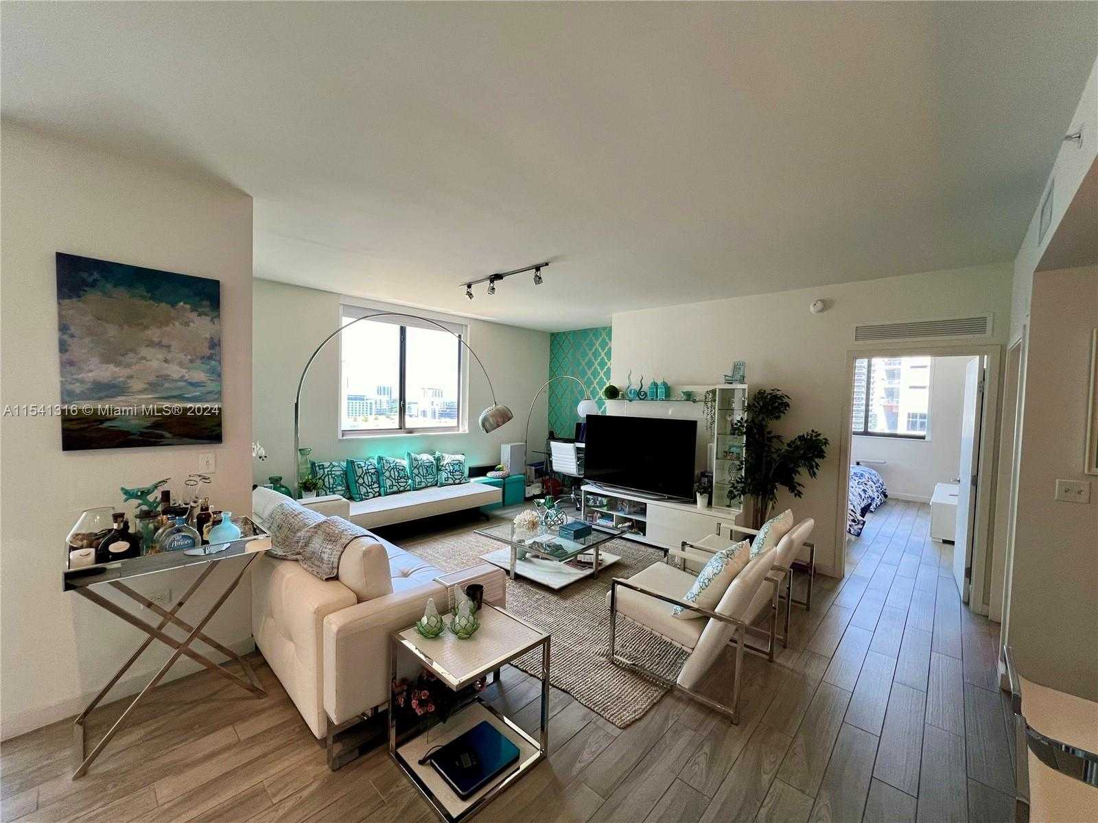 Small Image of 999 SOUTH WEST 1ST AVE #1504, Miami Number 5
