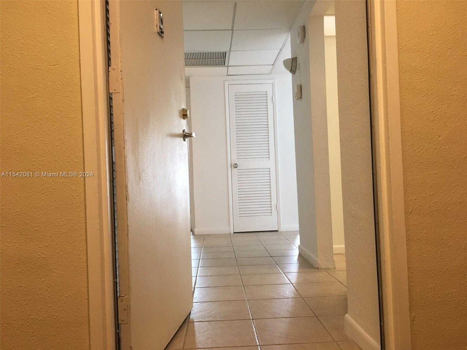 Small Image of 19380 COLLINS AVE #1515, Sunny Isles Beach Number 14
