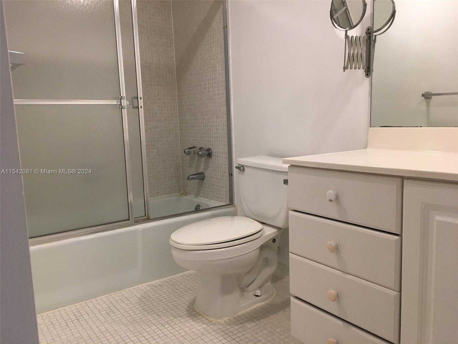 Small Image of 19380 COLLINS AVE #1515, Sunny Isles Beach Number 15