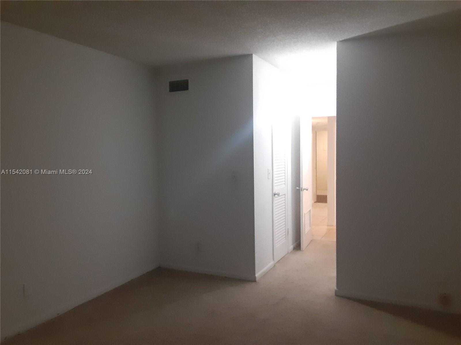 Small Image of 19380 COLLINS AVE #1515, Sunny Isles Beach Number 6