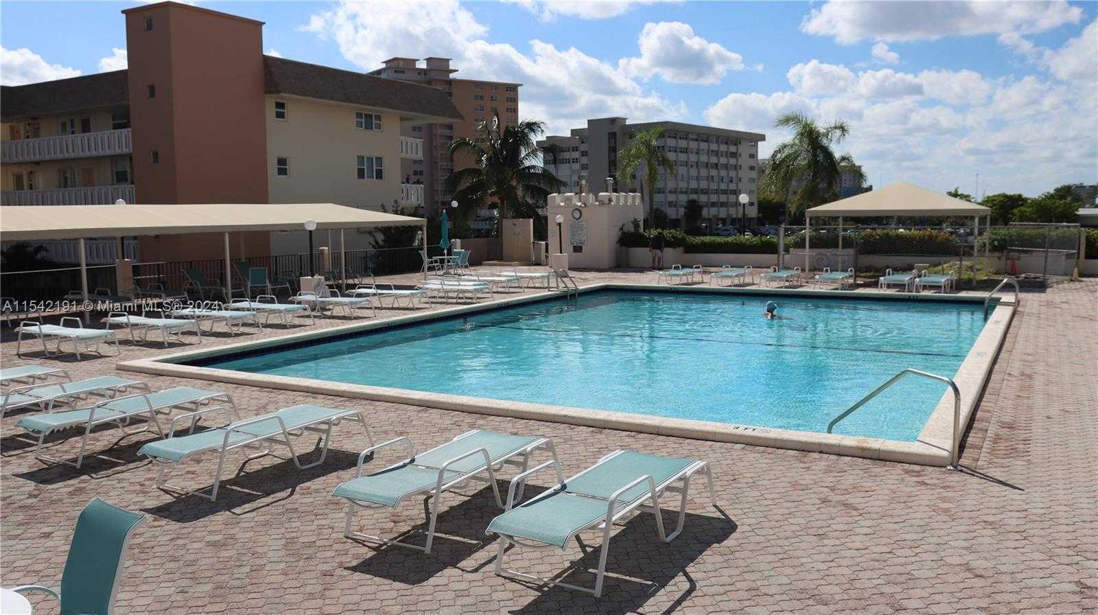 Small Image of 1865 SOUTH OCEAN DR #4F, Hallandale Beach Number 35