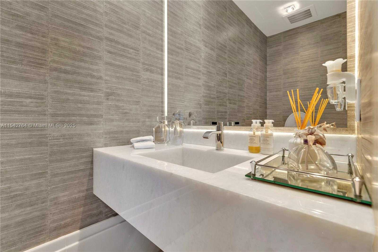Small Image of 18555 COLLINS AVE #4605, Sunny Isles Beach Number 16