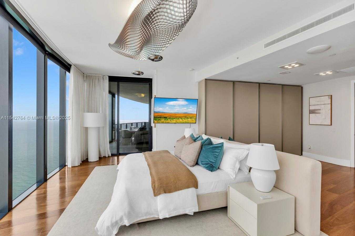 Small Image of 18555 COLLINS AVE #4605, Sunny Isles Beach Number 19